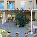 Hotel Maria Stella LʼÎle-Rousse