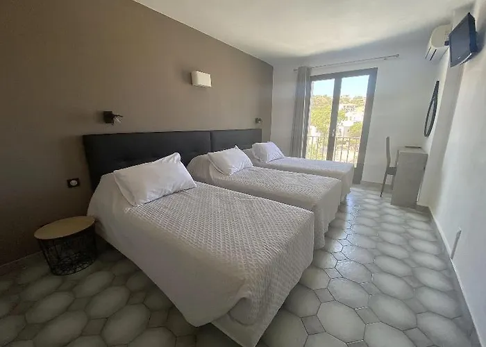 Maria Stella Hotel 3*